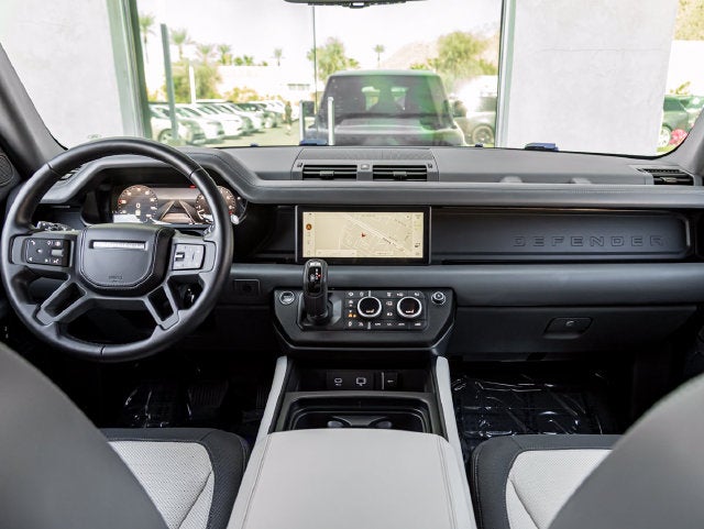 2024 Land Rover Defender 110 X-Dynamic SE