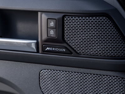 2024 Land Rover Defender 110 X-Dynamic SE