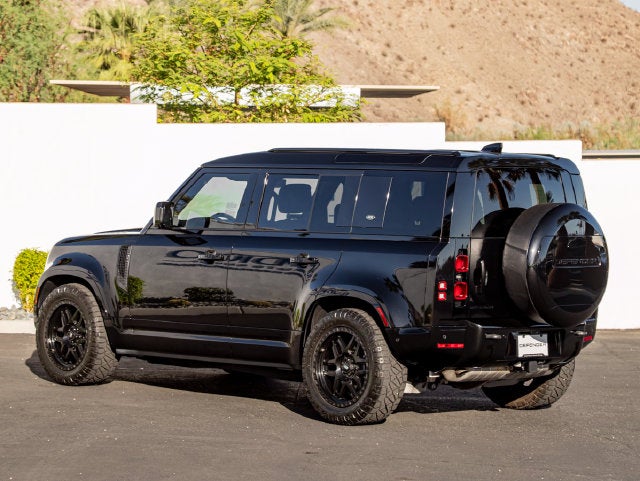 2024 Land Rover Defender 110 X-Dynamic SE