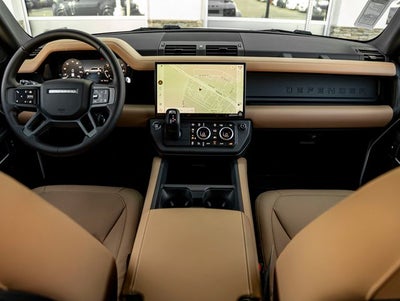2026 Land Rover Defender 110 X-Dynamic SE