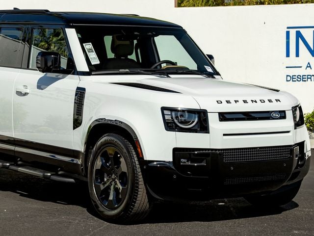 2026 Land Rover Defender 110 X-Dynamic SE