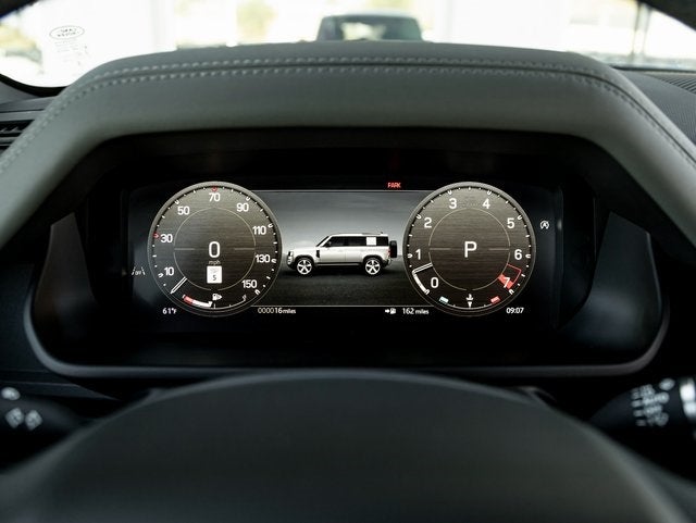 2026 Land Rover Defender 110 X-Dynamic SE