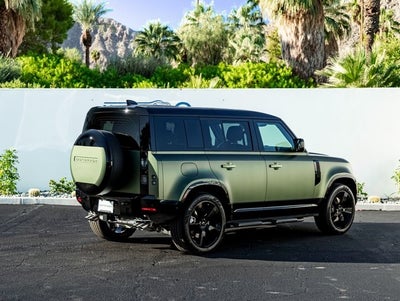 2026 Land Rover Defender 110 X-Dynamic SE