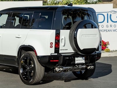 2025 Land Rover Defender 110 X-Dynamic SE