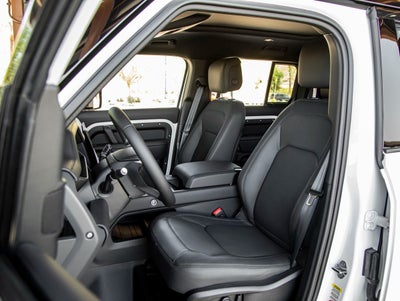 2025 Land Rover Defender 110 X-Dynamic SE