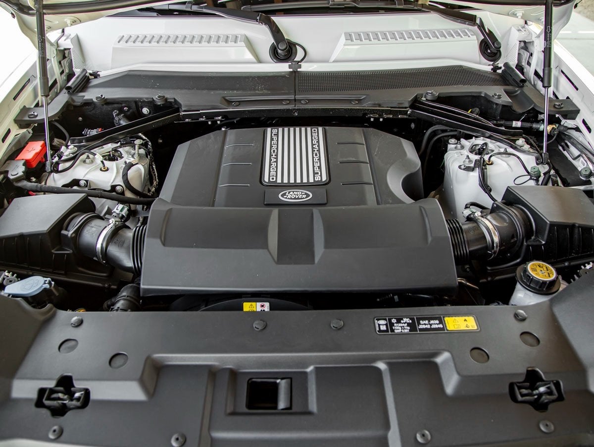 2025 Land Rover Defender 110 X-Dynamic SE