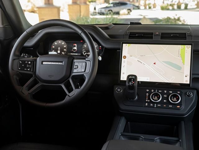 2026 Land Rover Defender 110 X-Dynamic SE