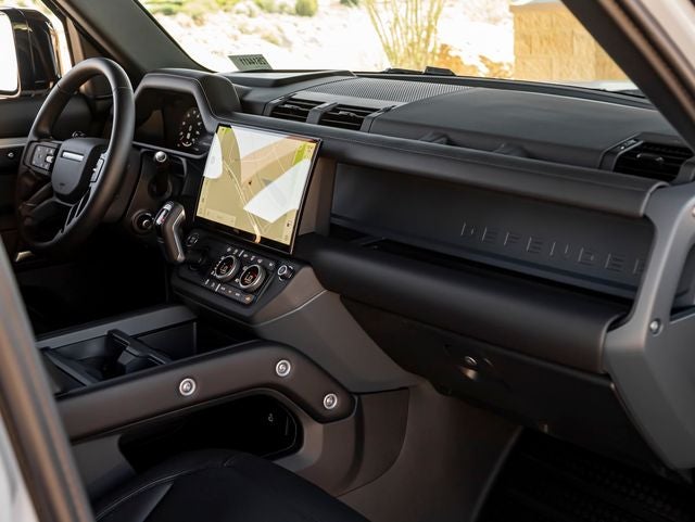 2026 Land Rover Defender 110 X-Dynamic SE