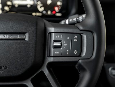 2026 Land Rover Defender 130 X-Dynamic SE