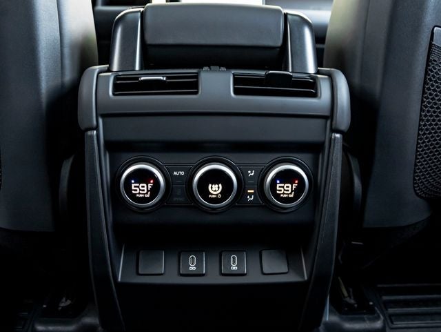 2026 Land Rover Defender 130 X-Dynamic SE