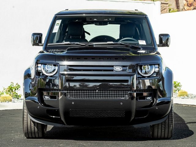 2026 Land Rover Defender 130 X-Dynamic SE