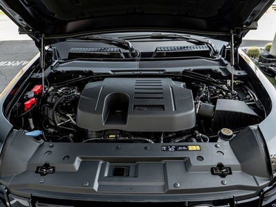 2026 Land Rover Defender 130 X-Dynamic SE