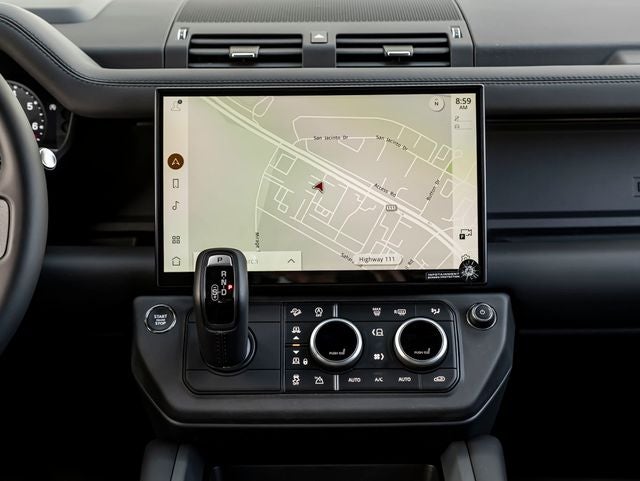 2026 Land Rover Defender 130 X-Dynamic SE