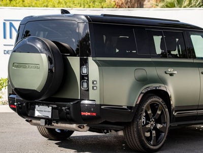 2026 Land Rover Defender 130 X-Dynamic SE