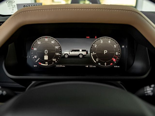 2026 Land Rover Defender 130 X-Dynamic SE