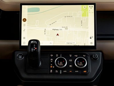 2026 Land Rover Defender 130 X-Dynamic SE