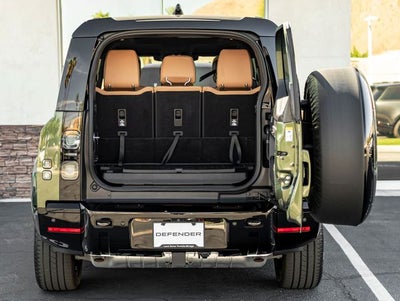 2026 Land Rover Defender 130 X-Dynamic SE