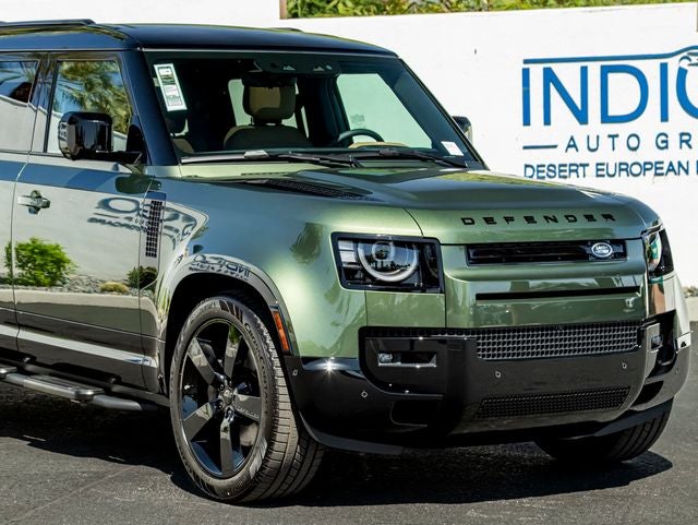 2026 Land Rover Defender 130 X-Dynamic SE