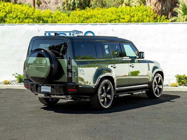 2026 Land Rover Defender 130 X-Dynamic SE