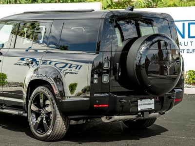 2026 Land Rover Defender 130 X-Dynamic SE