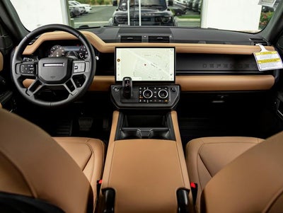 2026 Land Rover Defender 130 X-Dynamic SE
