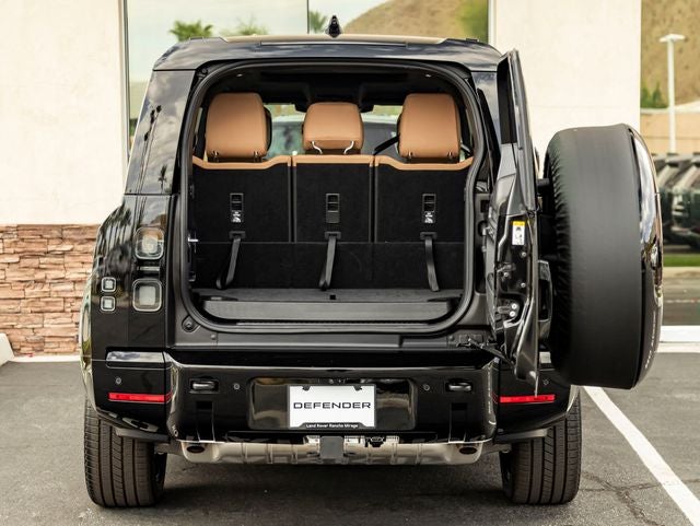 2026 Land Rover Defender 130 X-Dynamic SE