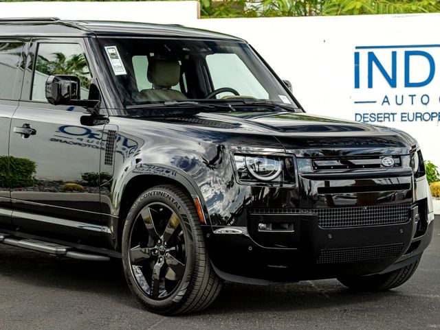 2026 Land Rover Defender 130 X-Dynamic SE