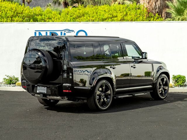 2026 Land Rover Defender 130 X-Dynamic SE