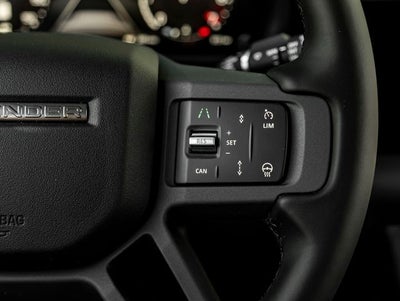 2026 Land Rover Defender 130 X-Dynamic SE