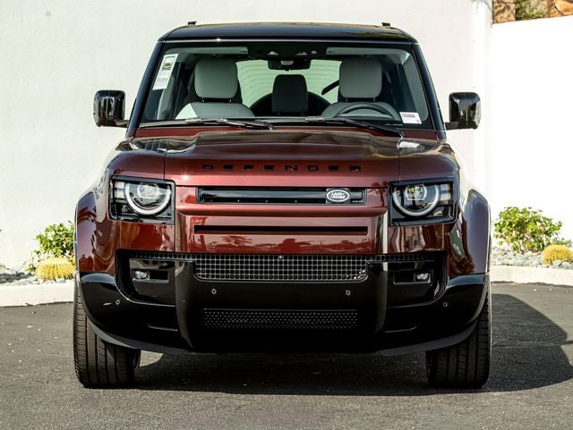 2026 Land Rover Defender 130 X-Dynamic SE