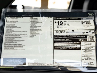 2025 Land Rover Defender 130 X-Dynamic SE