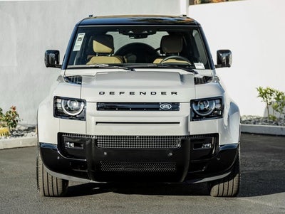 2026 Land Rover Defender 130 X-Dynamic SE