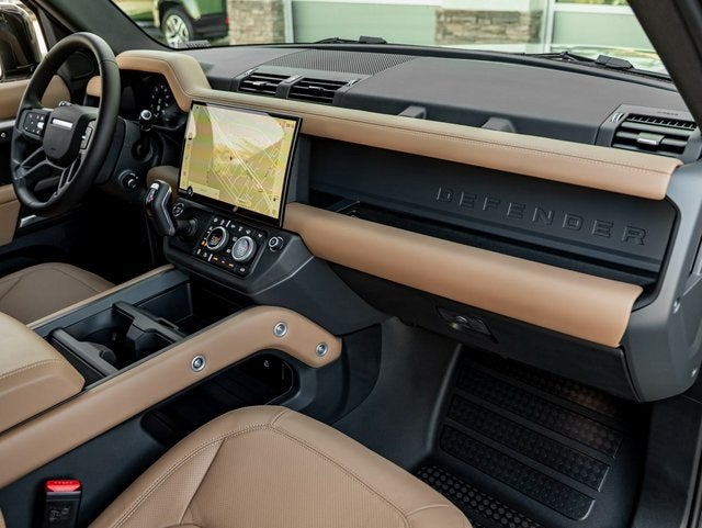 2026 Land Rover Defender 130 X-Dynamic SE