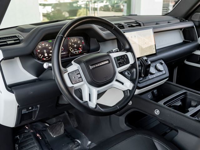 2022 Land Rover Defender 110 X-Dynamic HSE