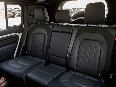 2022 Land Rover Defender 110 X-Dynamic HSE
