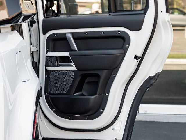 2022 Land Rover Defender 110 X-Dynamic HSE