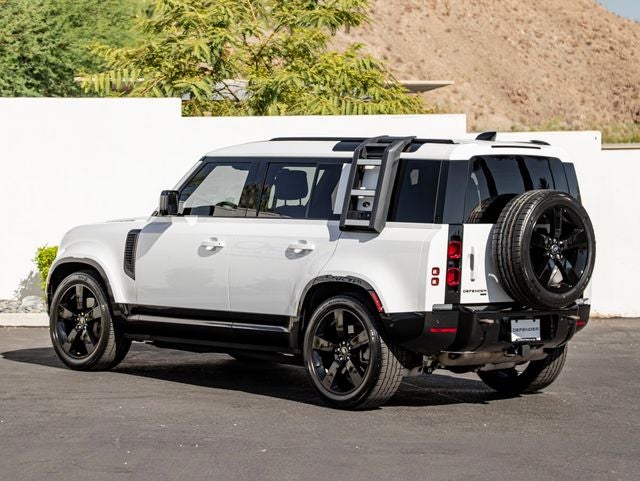 2022 Land Rover Defender 110 X-Dynamic HSE