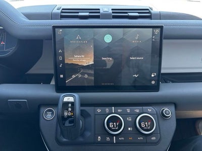 2025 Land Rover Defender 110 S