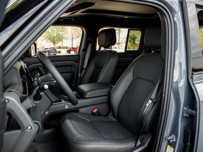 2025 Land Rover Defender 110 S