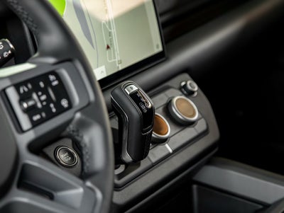 2025 Land Rover Defender 110 S