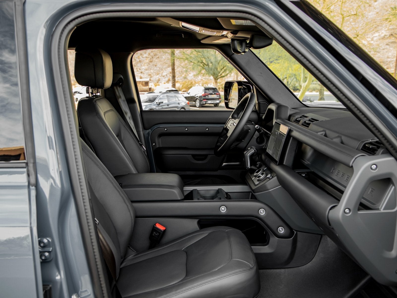 2025 Land Rover Defender 110 S