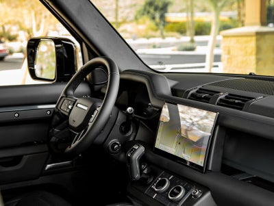 2025 Land Rover Defender 110 S