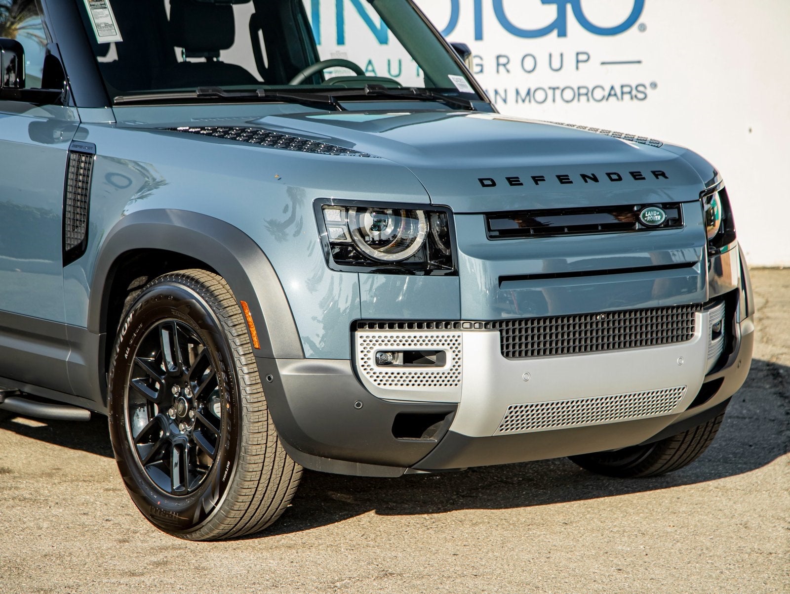 2025 Land Rover Defender 110 S