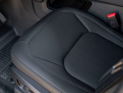 2025 Land Rover Defender 110 S