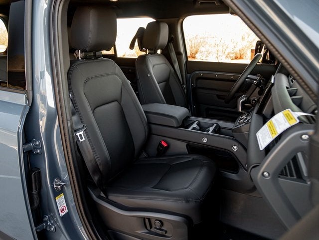 2025 Land Rover Defender 110 S