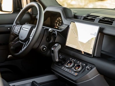 2025 Land Rover Defender 110 S