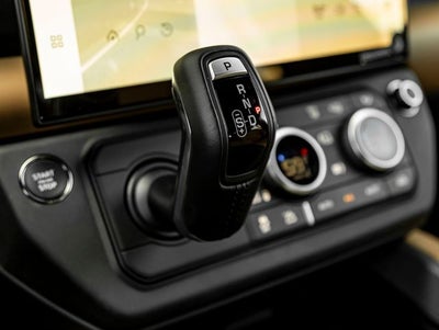 2026 Land Rover Defender 110 S