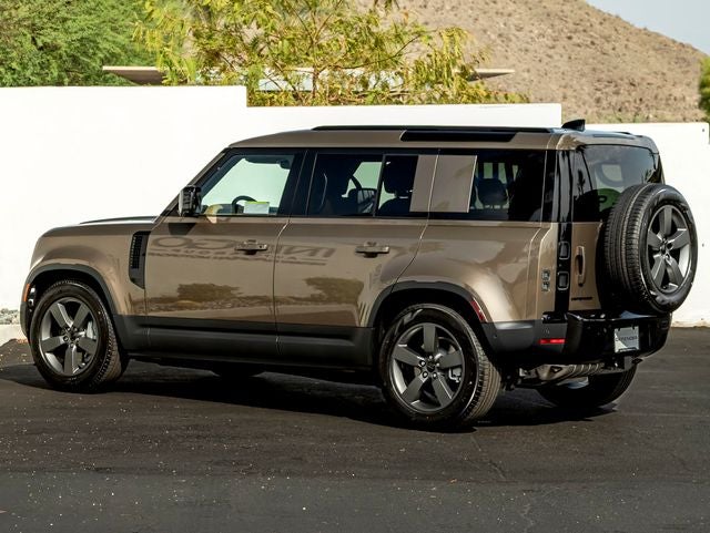 2026 Land Rover Defender 110 S