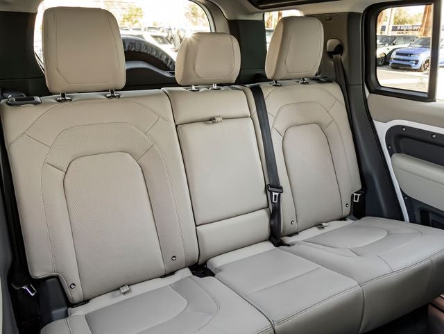 2023 Land Rover Defender 110 S