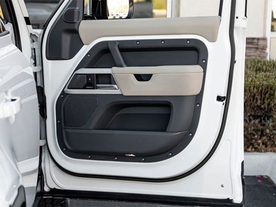 2023 Land Rover Defender 110 S
